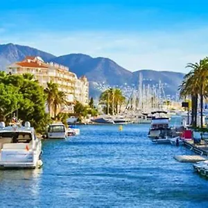 https://casita-con-jardin-bbq-wifi-centro-y-playa.topcostabravahotels.com